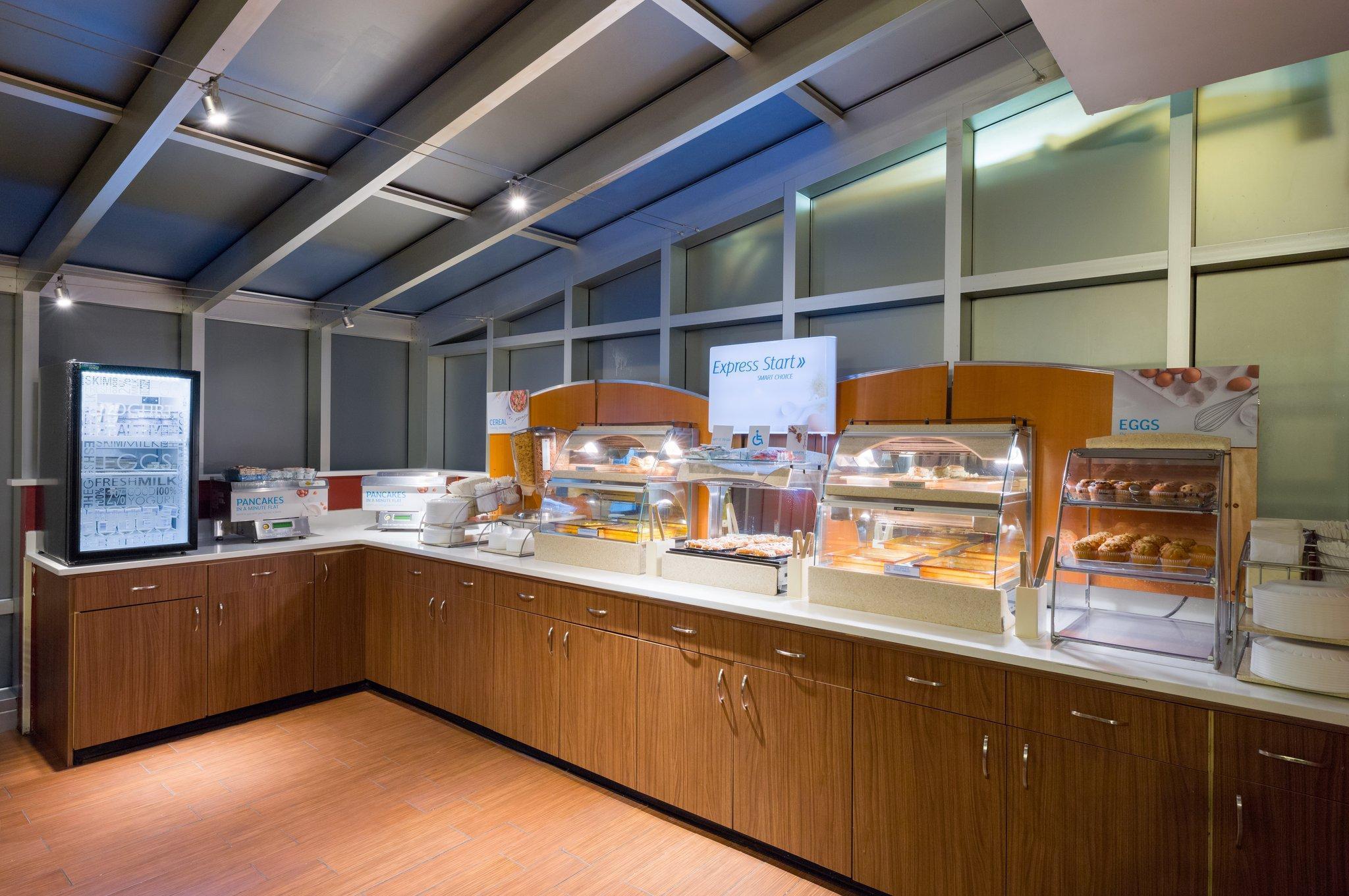 Holiday Inn Express - Times Square By Ihg New York Eksteriør bilde