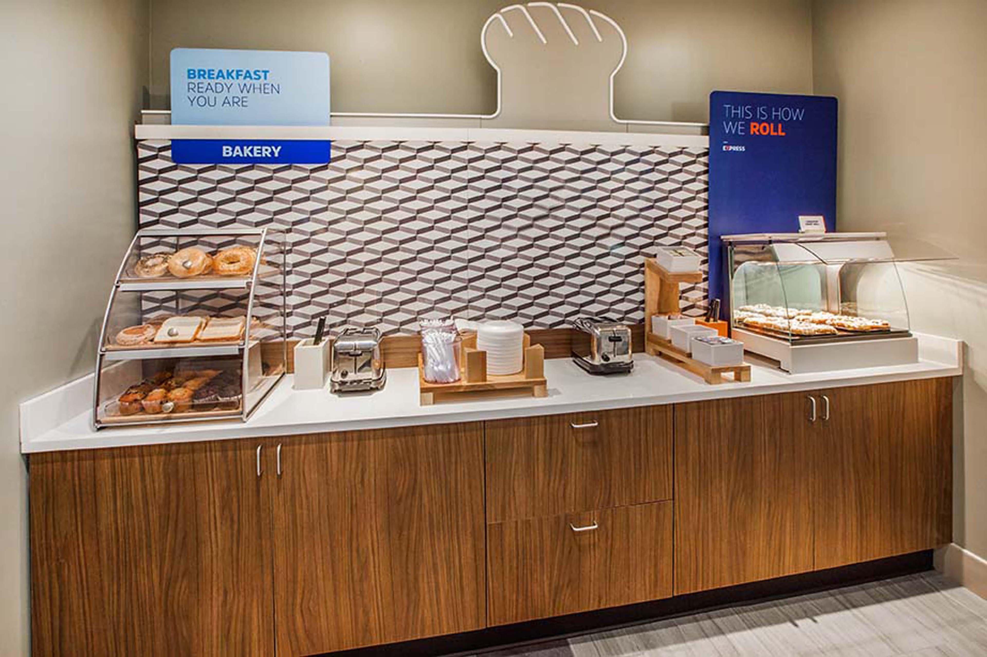 Holiday Inn Express - Times Square By Ihg New York Eksteriør bilde