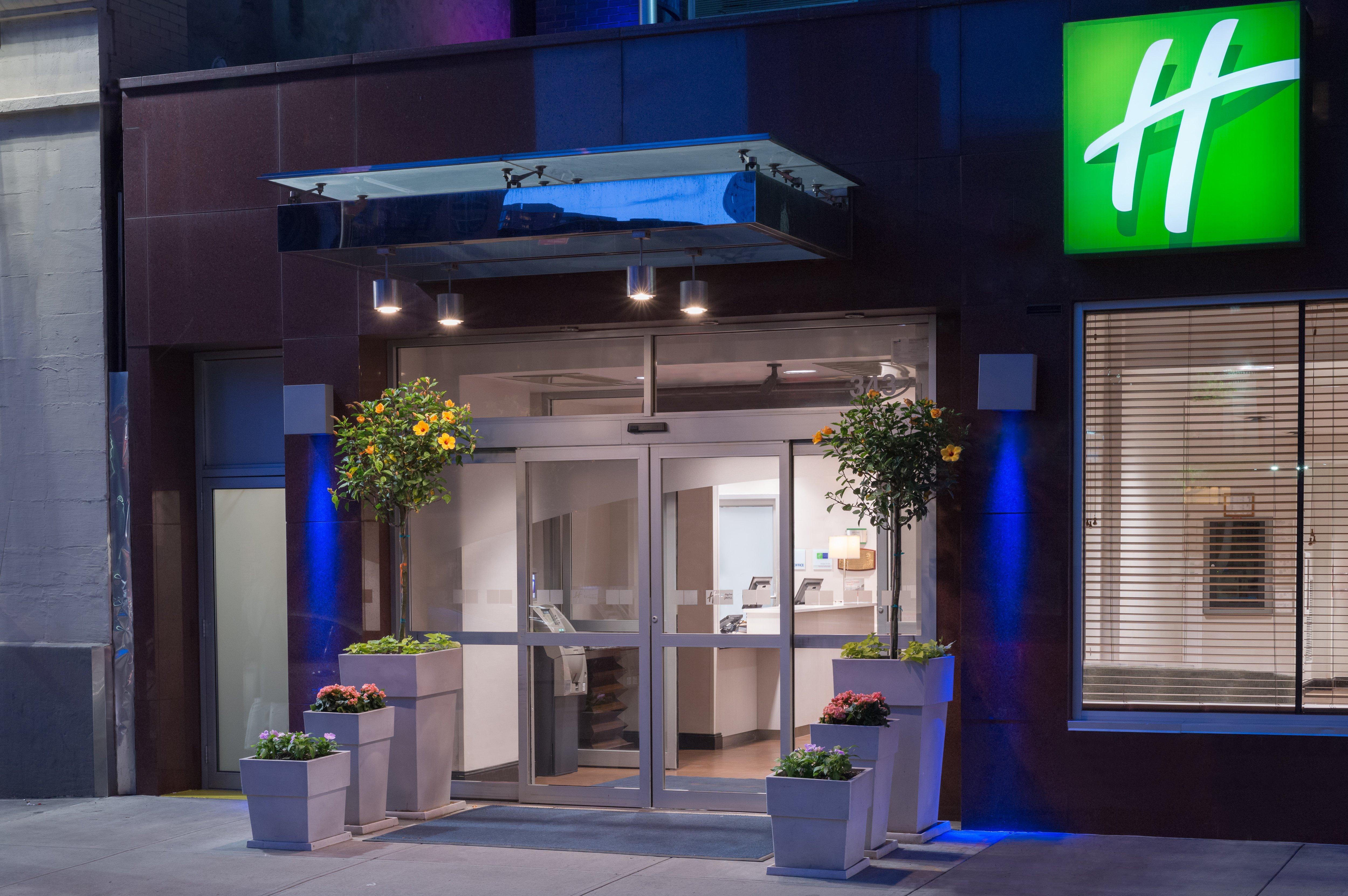 Holiday Inn Express - Times Square By Ihg New York Eksteriør bilde